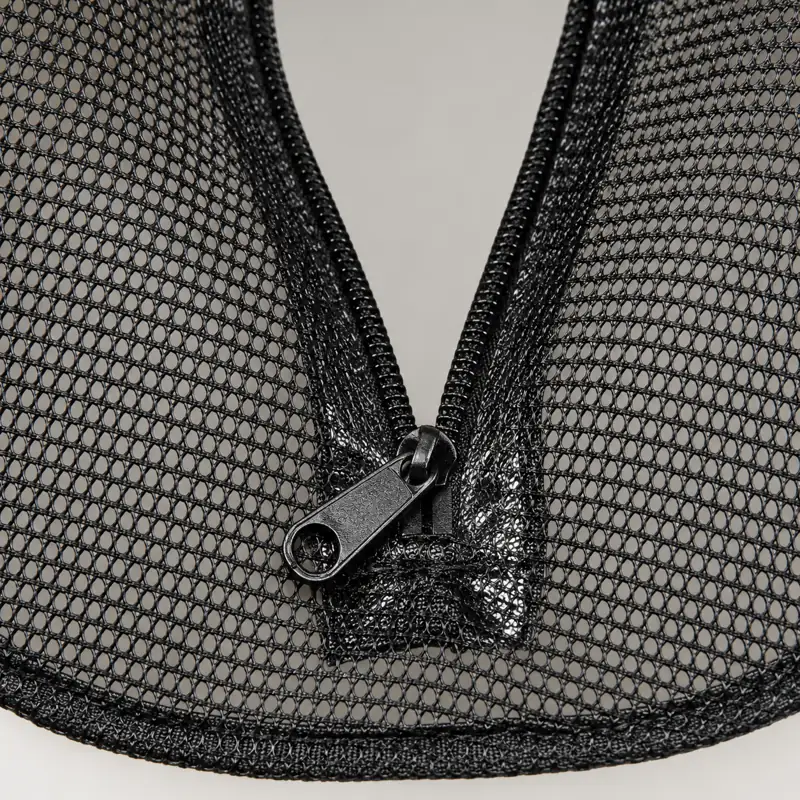 Mesh-Lid Collapsible Fishing Bucket — Mesh and zipper junction — edited detail close-up