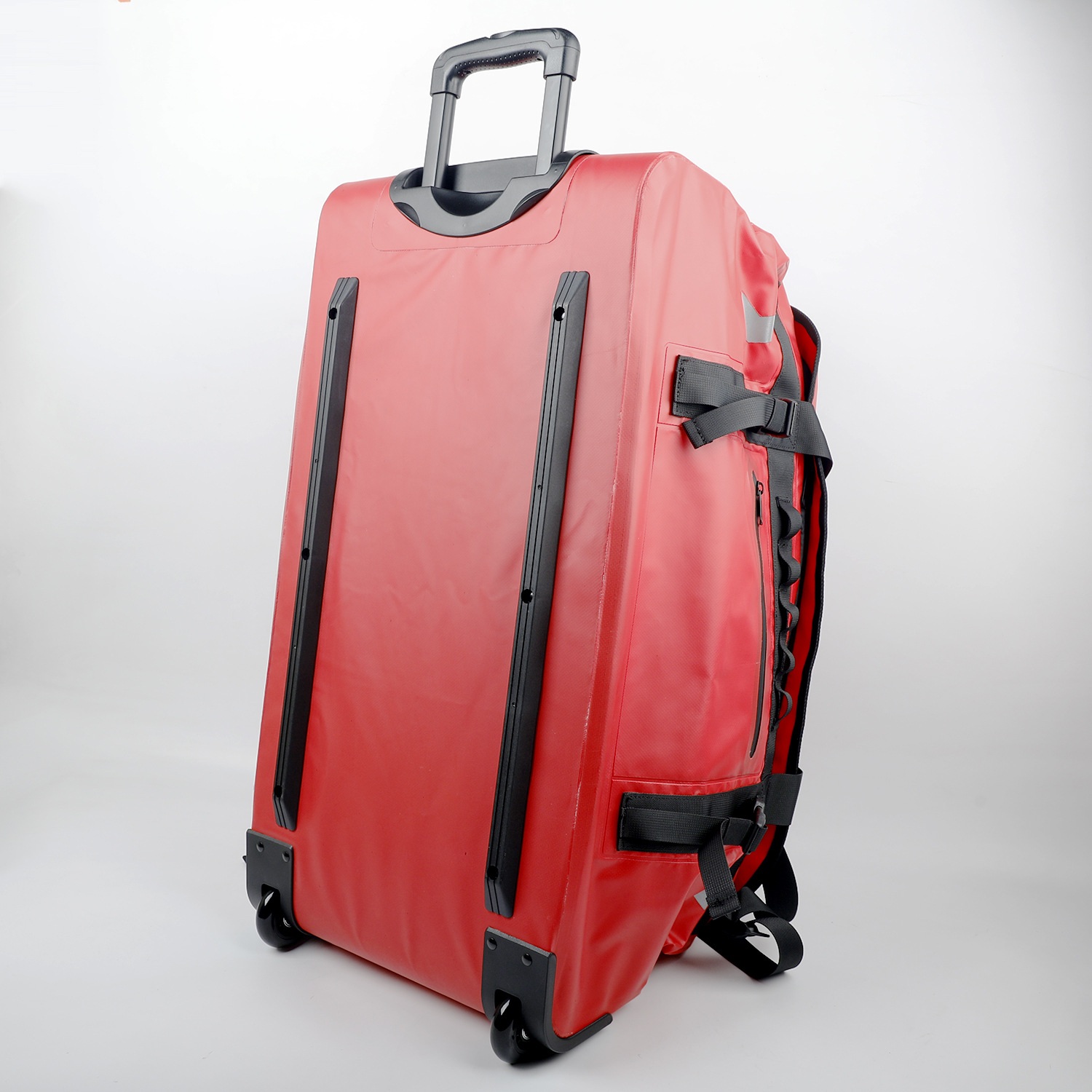 Rear trolley handle and base rails on 90L travel bag
