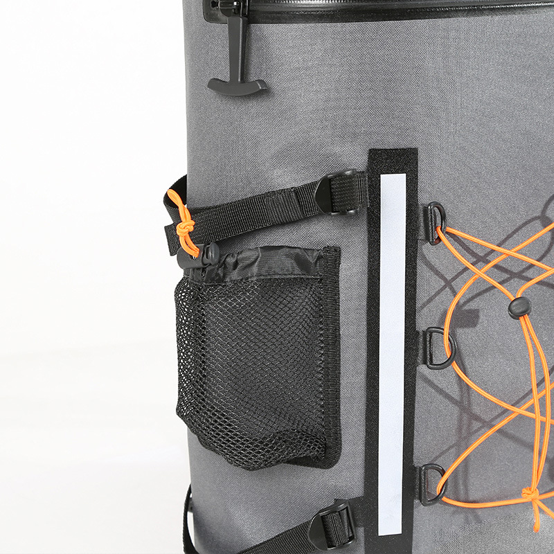 Side mesh pocket and front bungee detail on KB02