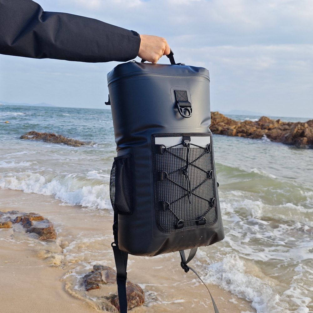 Structured Mesh Dry Backpack reference thumbnail